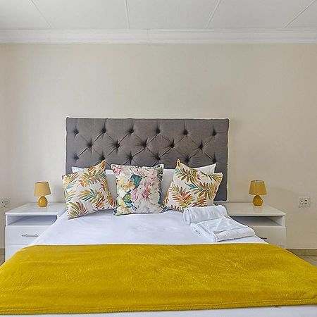 Signature Lodge كمبتون بارك المظهر الخارجي الصورة