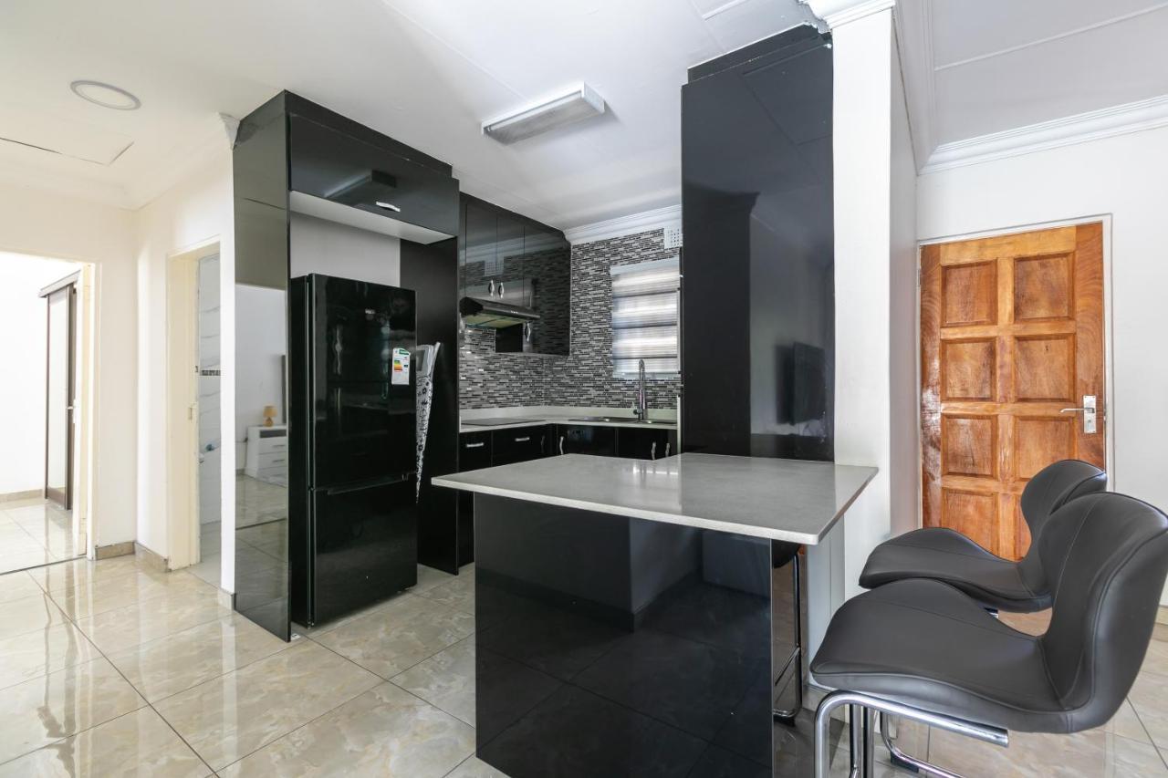 Signature Lodge كمبتون بارك المظهر الخارجي الصورة