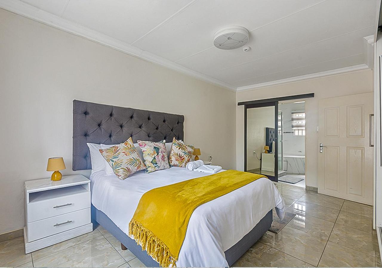 Signature Lodge كمبتون بارك المظهر الخارجي الصورة